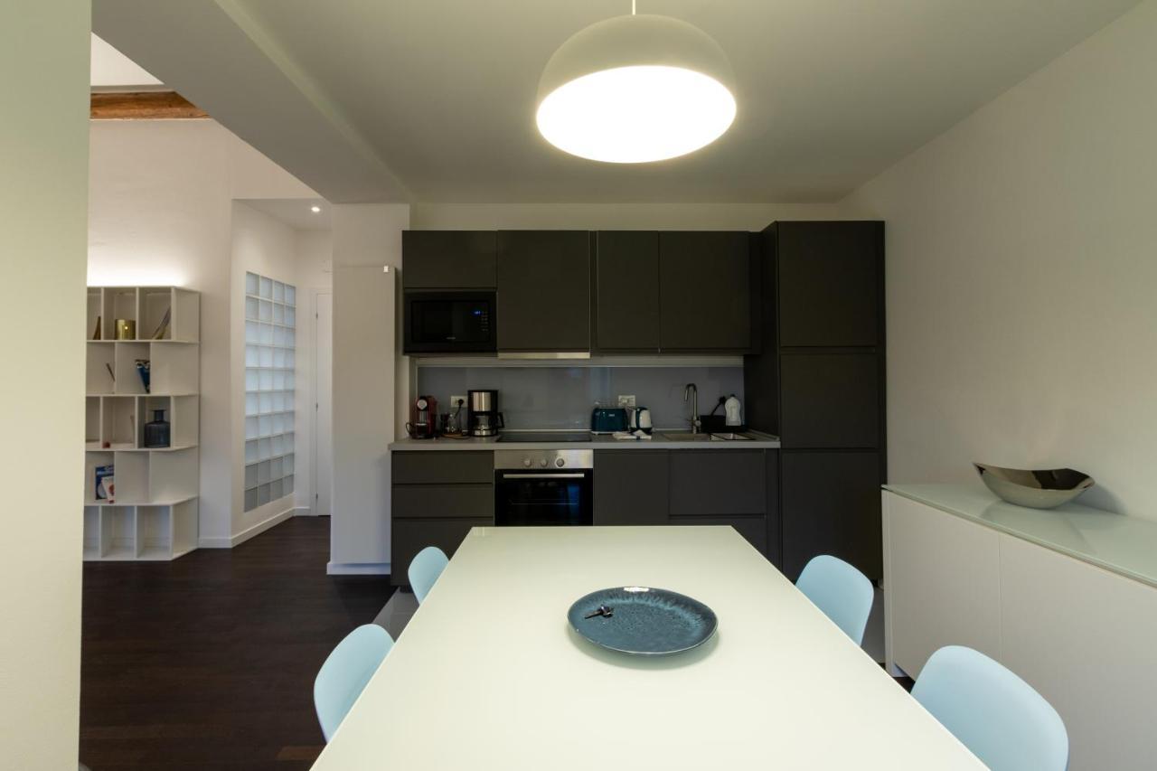Arela Apartment เวโรนา ภายนอก รูปภาพ