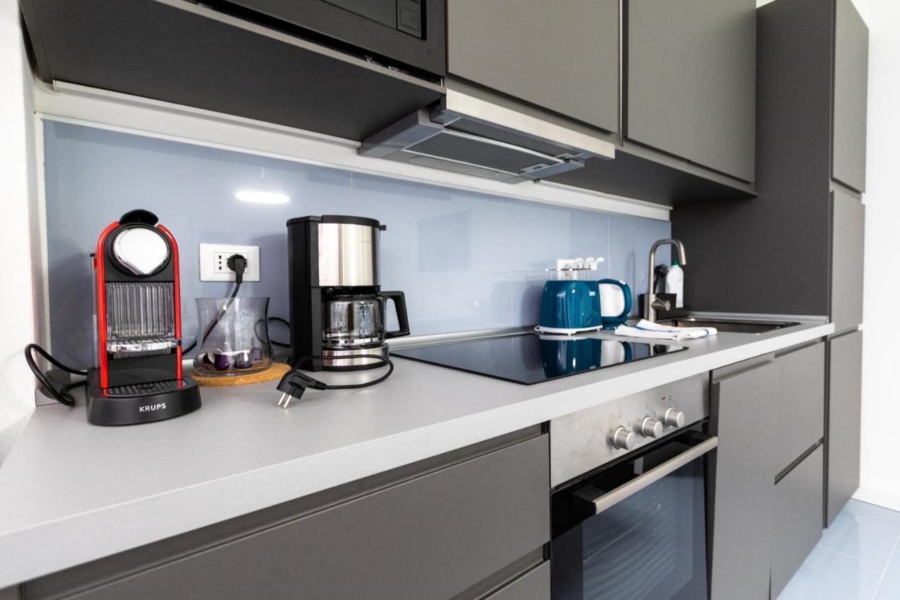 Arela Apartment เวโรนา ภายนอก รูปภาพ