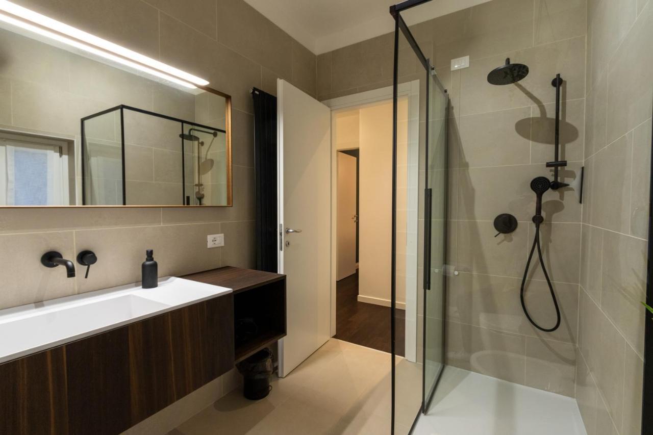 Arela Apartment เวโรนา ภายนอก รูปภาพ