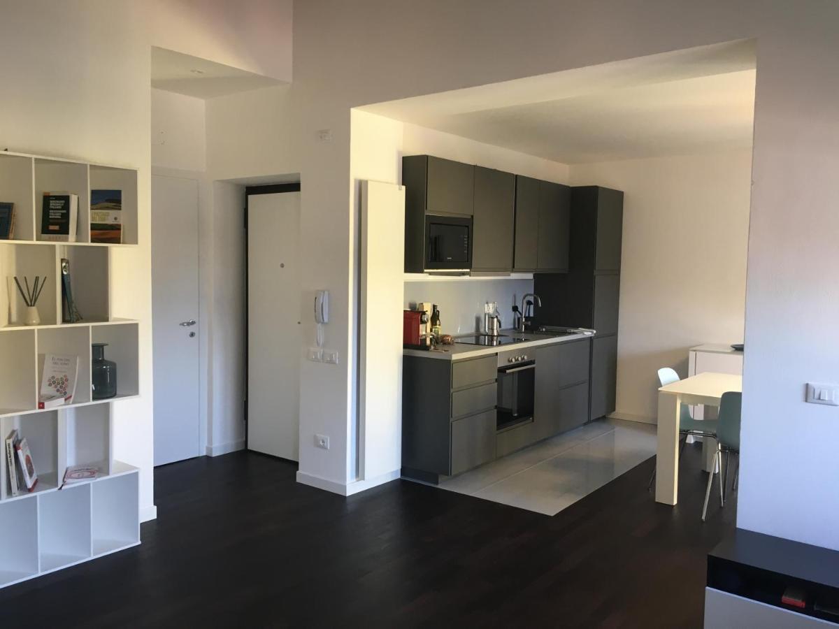 Arela Apartment เวโรนา ภายนอก รูปภาพ